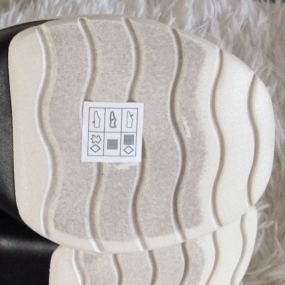 Skechers Solei St Groovy Cat Sneakers - Picture 12 of 12